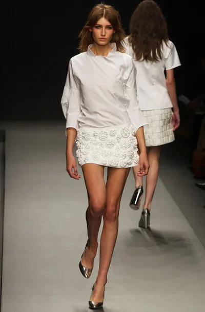 Look 11